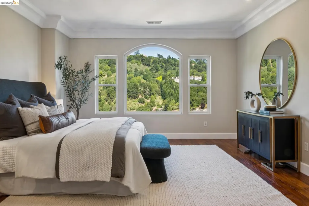 6929 Bristol Drive Berkeley CA 94705