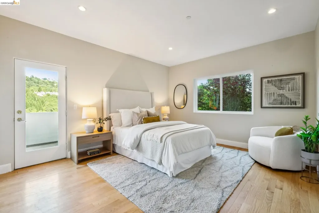 6929 Bristol Drive Berkeley CA 94705