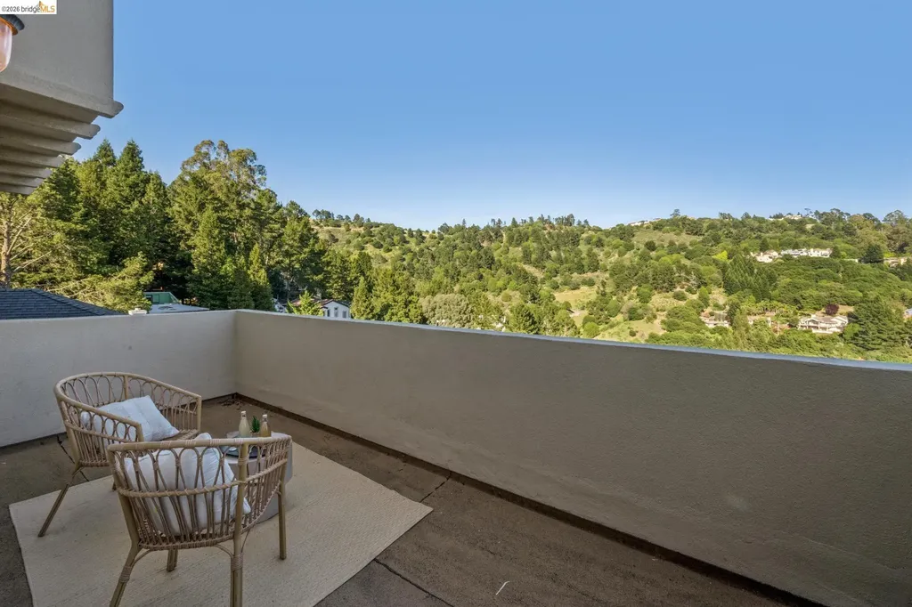 6929 Bristol Drive Berkeley CA 94705