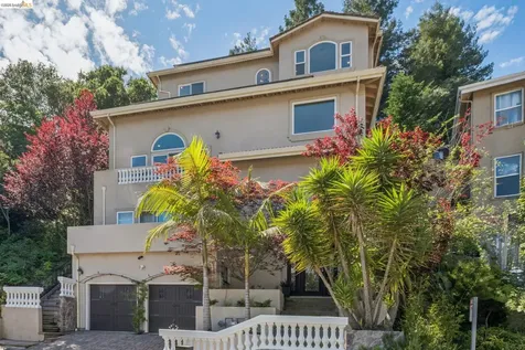 6929 Bristol Drive Berkeley CA 94705