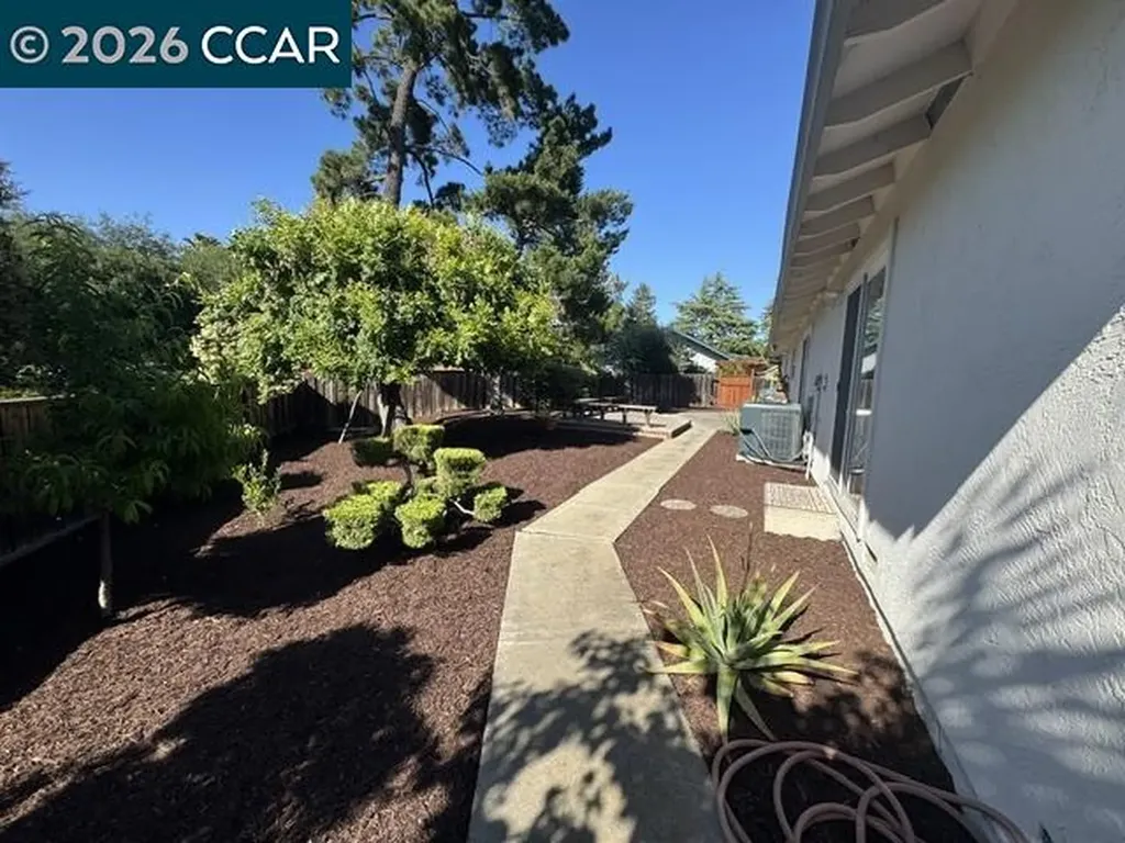 1671 Dugan Court Concord CA 94521