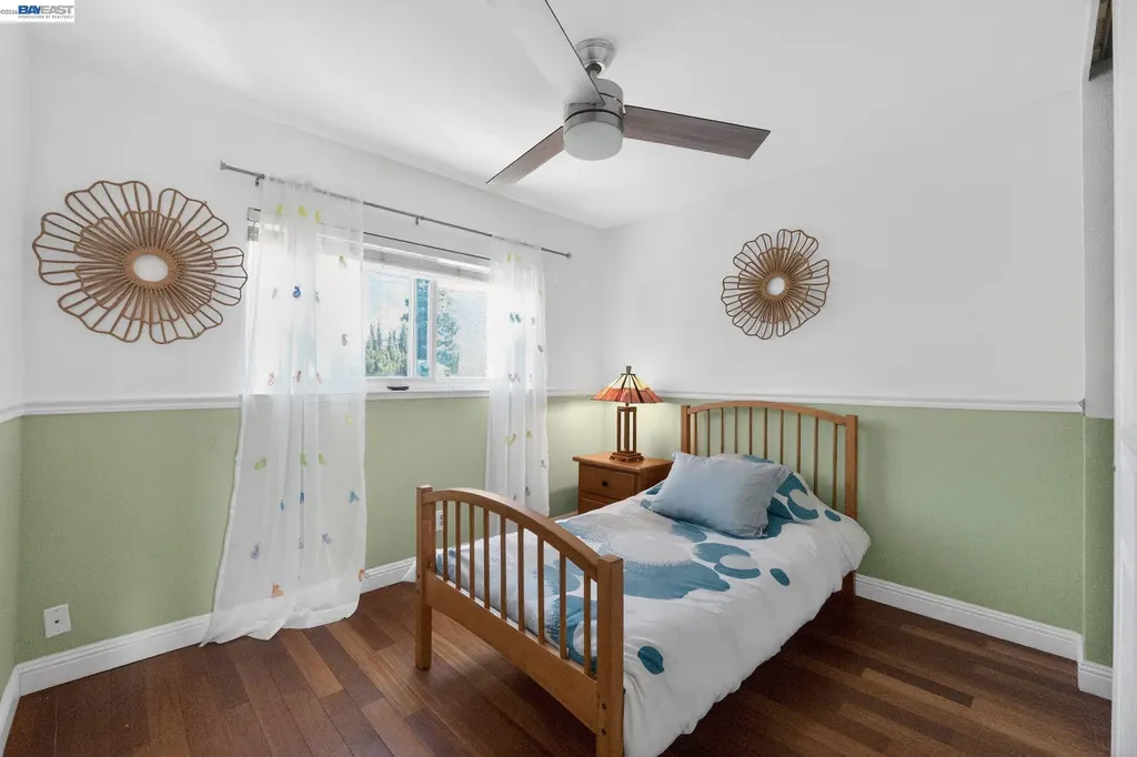 77 Barnes Lane Fremont CA 94536