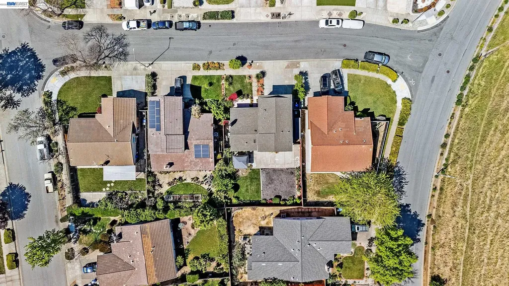 77 Barnes Lane Fremont CA 94536