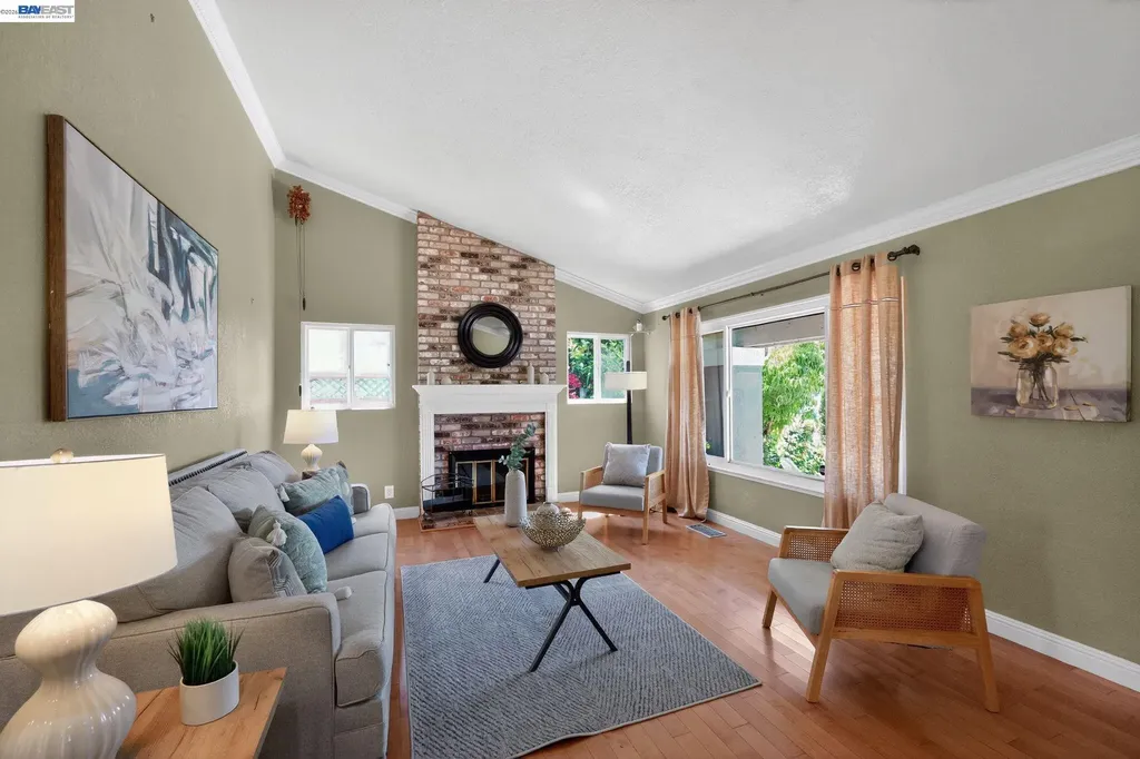 77 Barnes Lane Fremont CA 94536