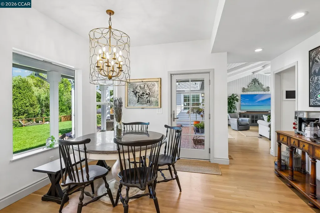 275 Deerfield Drive Moraga CA 94556