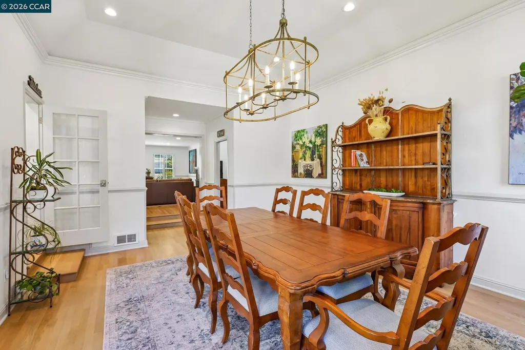 275 Deerfield Drive Moraga CA 94556