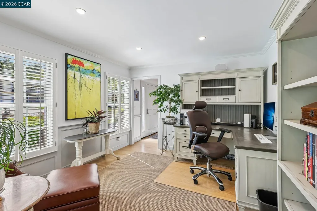 275 Deerfield Drive Moraga CA 94556