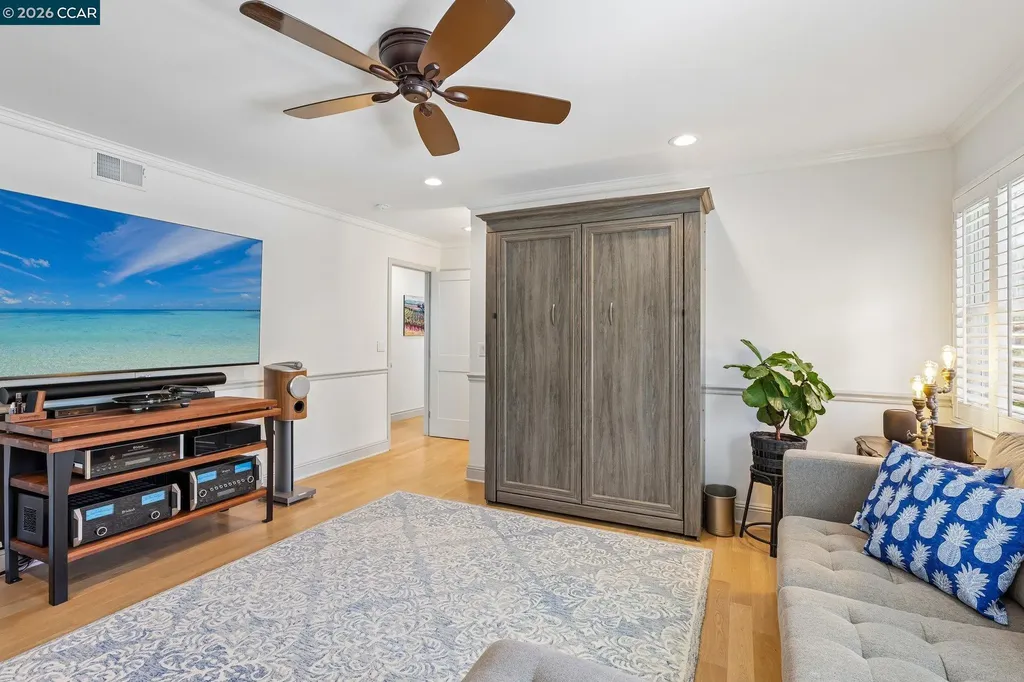 275 Deerfield Drive Moraga CA 94556