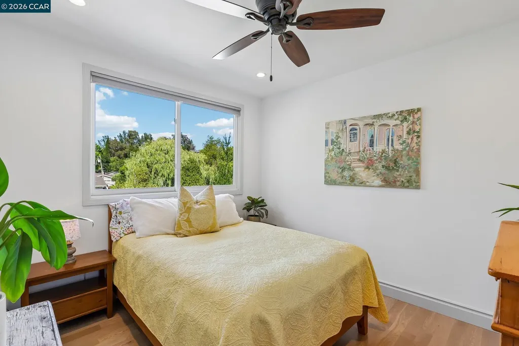 275 Deerfield Drive Moraga CA 94556