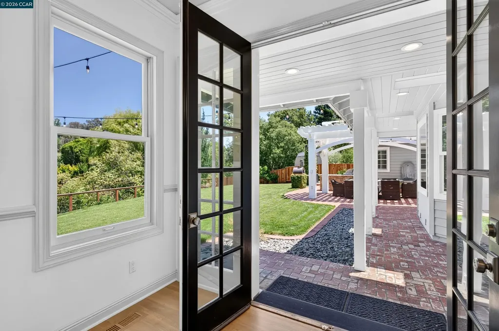 275 Deerfield Drive Moraga CA 94556