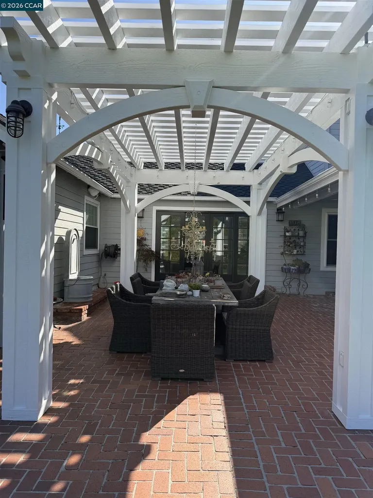 275 Deerfield Drive Moraga CA 94556