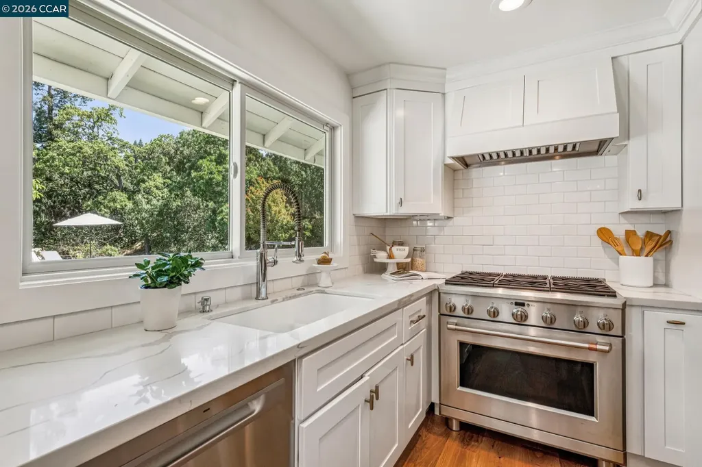 2941 Roundhill Road Alamo CA 94507