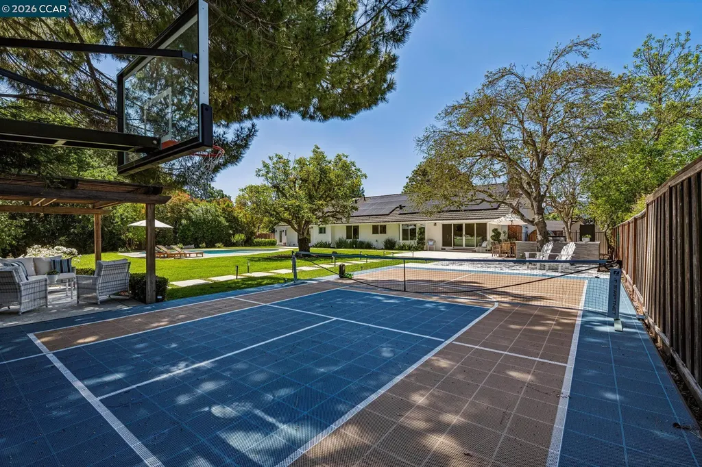 2941 Roundhill Road Alamo CA 94507
