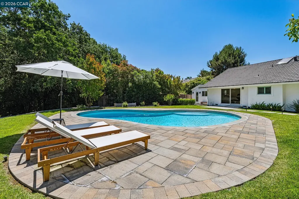 2941 Roundhill Road Alamo CA 94507