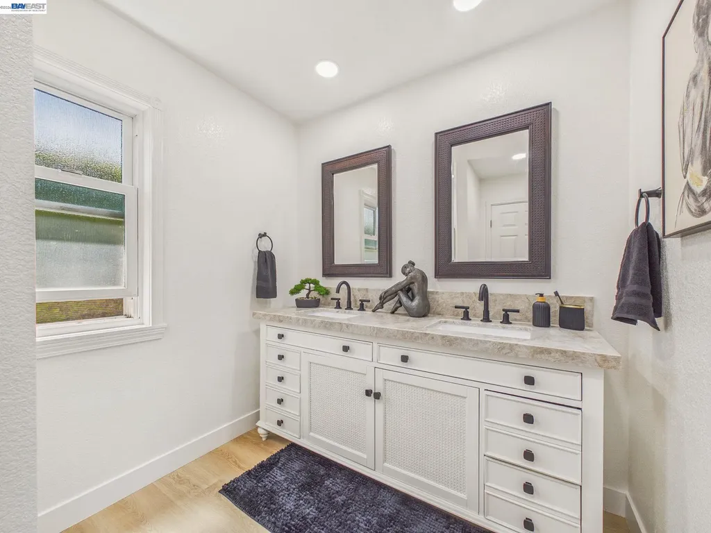 7482 Larkdale Avenue Dublin CA 94568