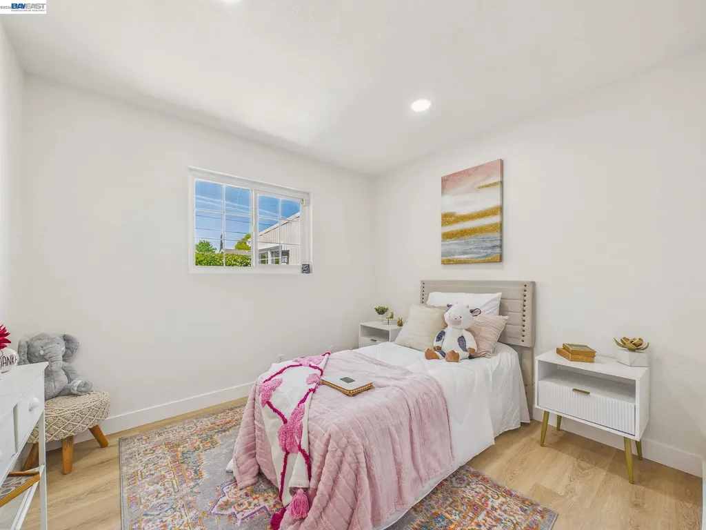7482 Larkdale Avenue Dublin CA 94568