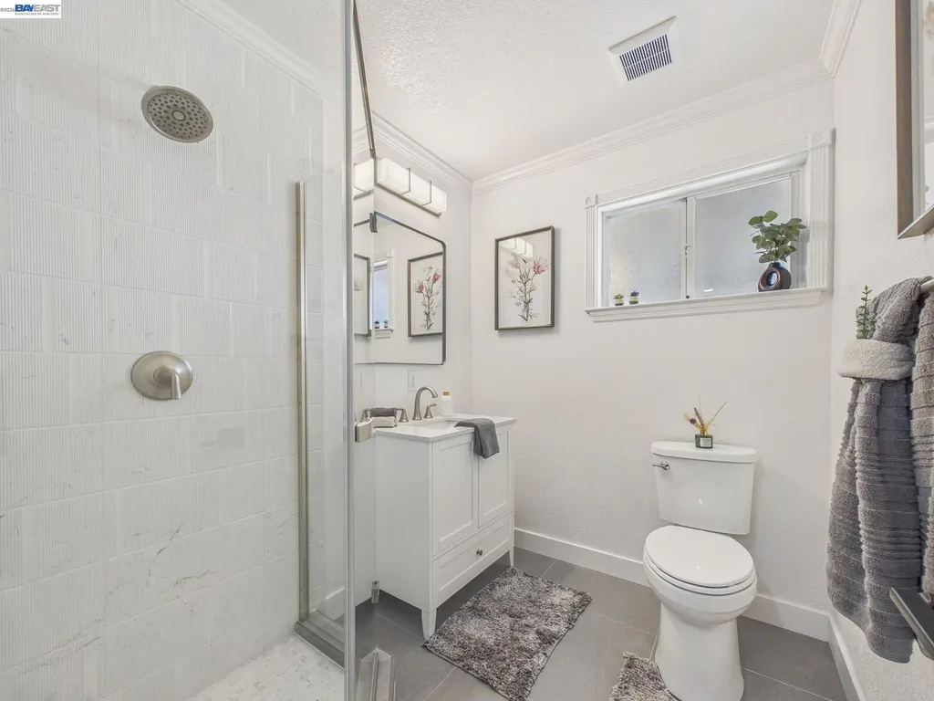 7482 Larkdale Avenue Dublin CA 94568