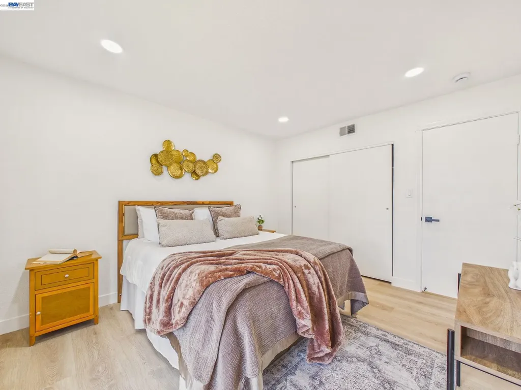 7482 Larkdale Avenue Dublin CA 94568