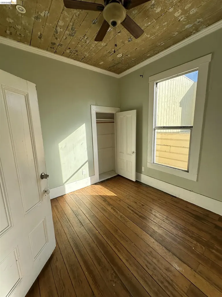 2423 Market Street Oakland CA 94607