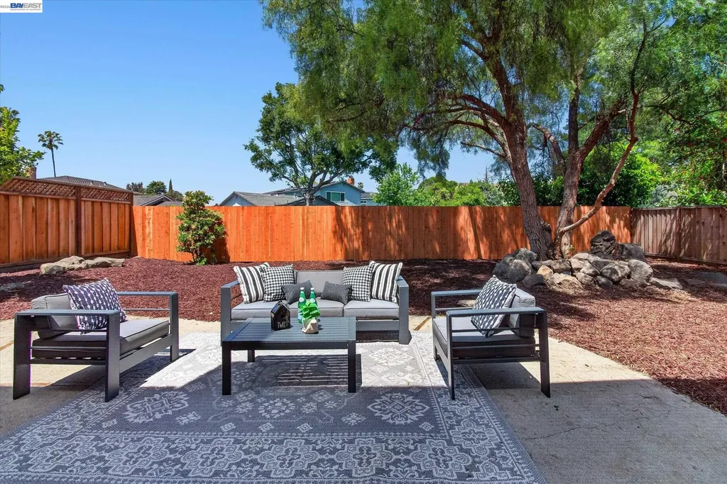 811 Seville Place Fremont CA 94539