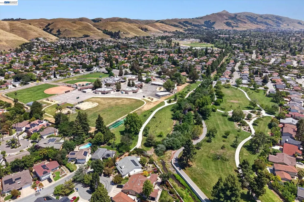 811 Seville Place Fremont CA 94539
