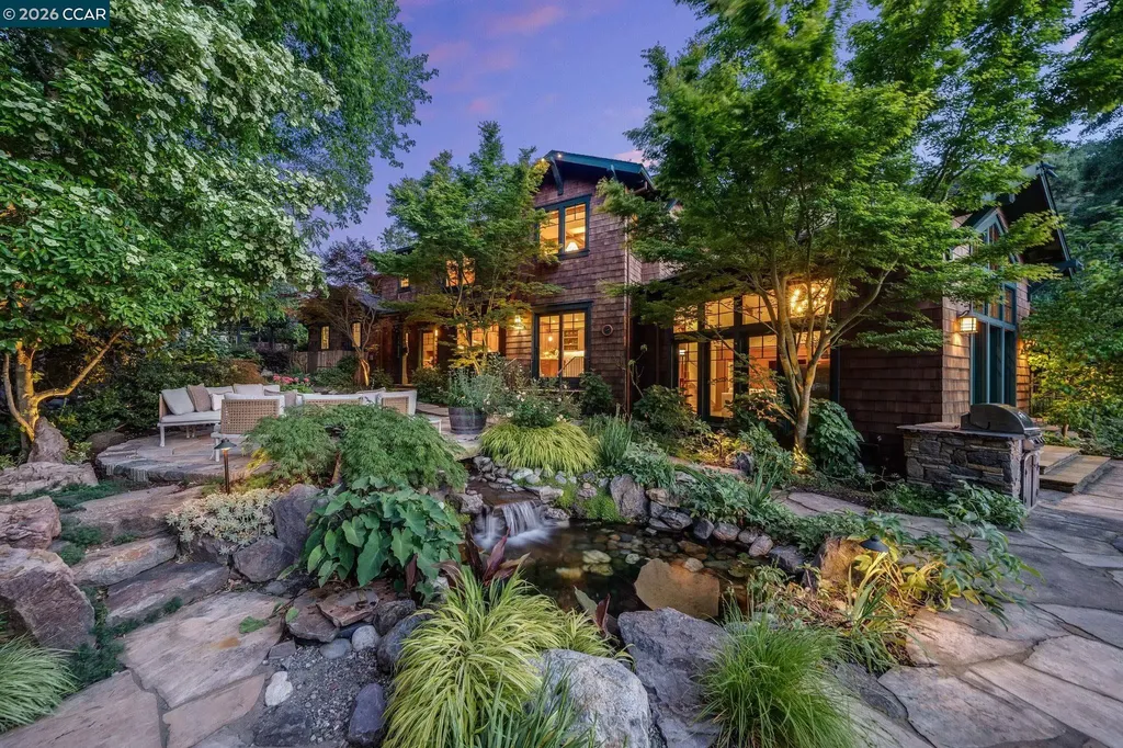 30 Greenwood Court Orinda CA 94563
