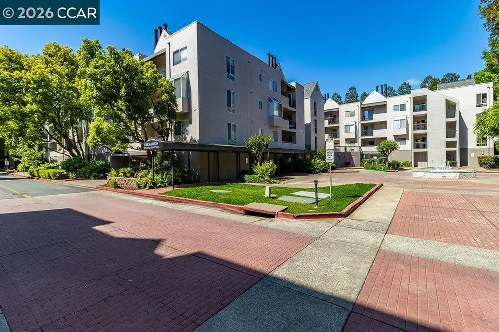 3183 Wayside Plaza Walnut Creek CA 94597