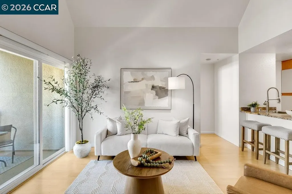 3183 Wayside Plaza Walnut Creek CA 94597