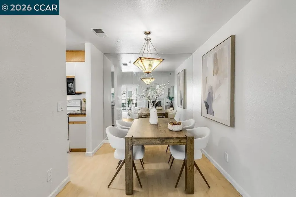 3183 Wayside Plaza Walnut Creek CA 94597