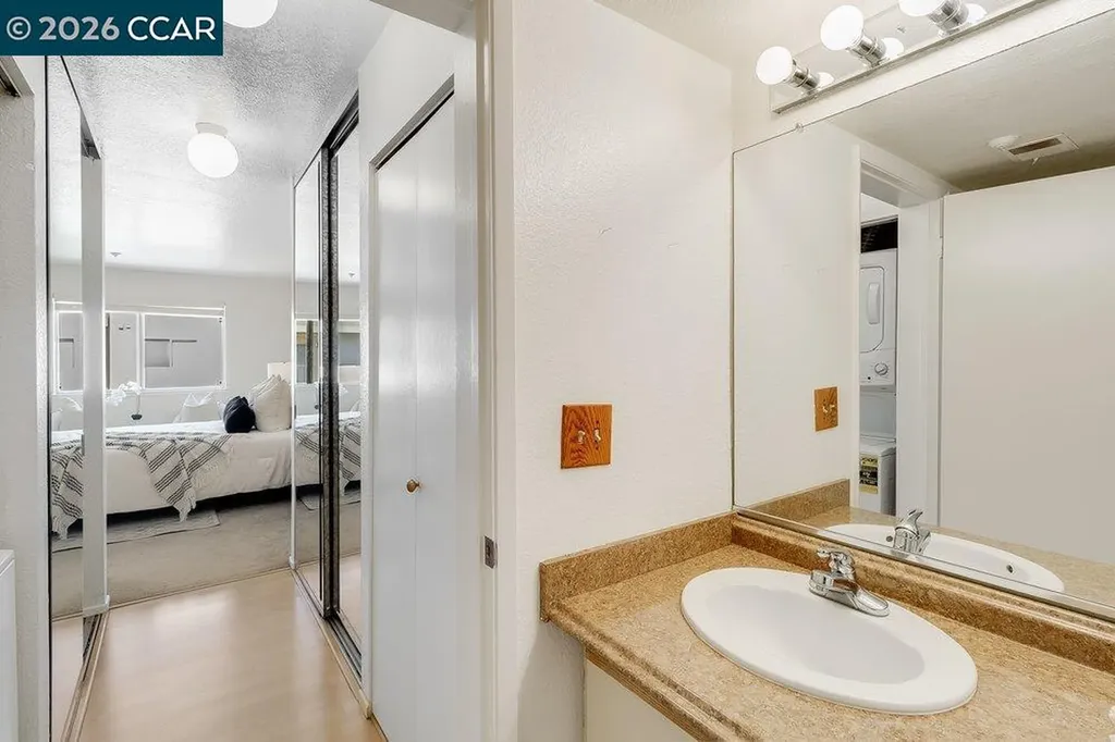 3183 Wayside Plaza Walnut Creek CA 94597