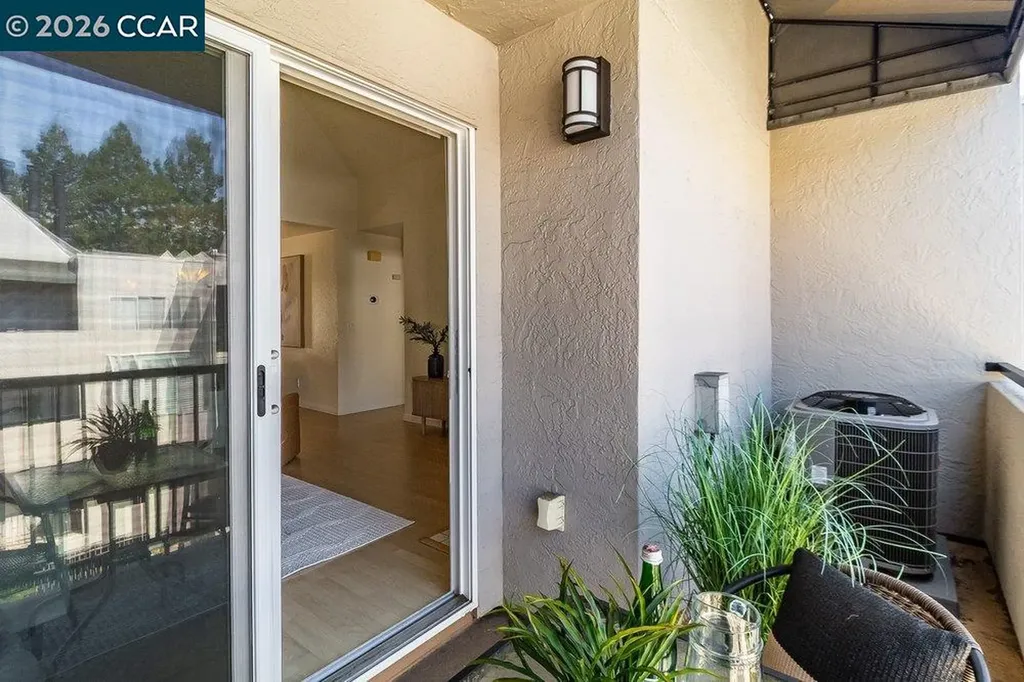 3183 Wayside Plaza Walnut Creek CA 94597