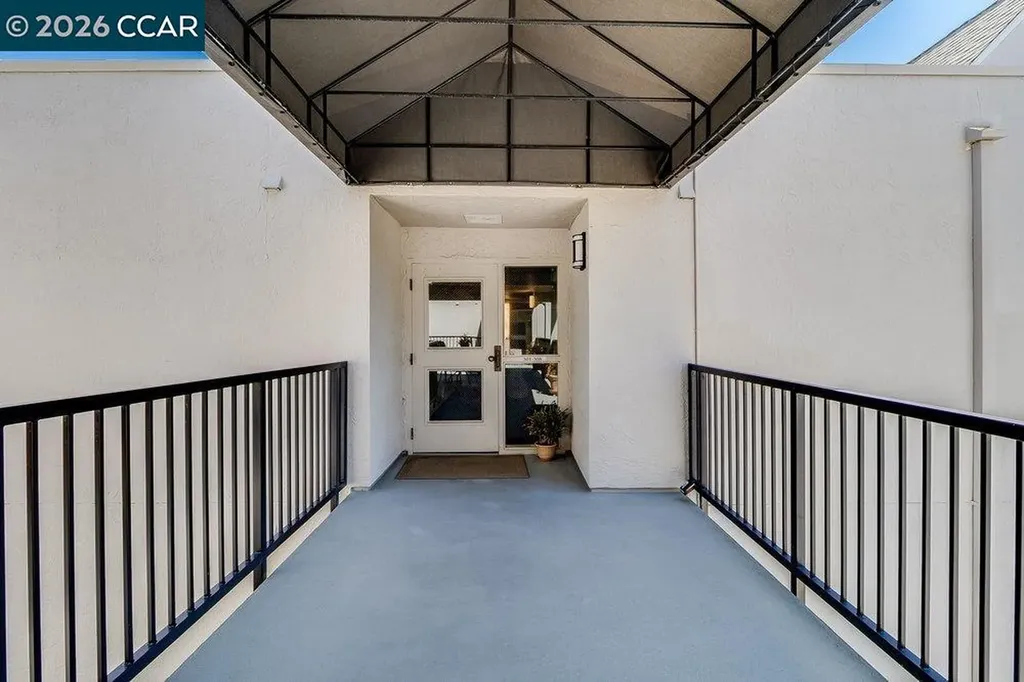 3183 Wayside Plaza Walnut Creek CA 94597