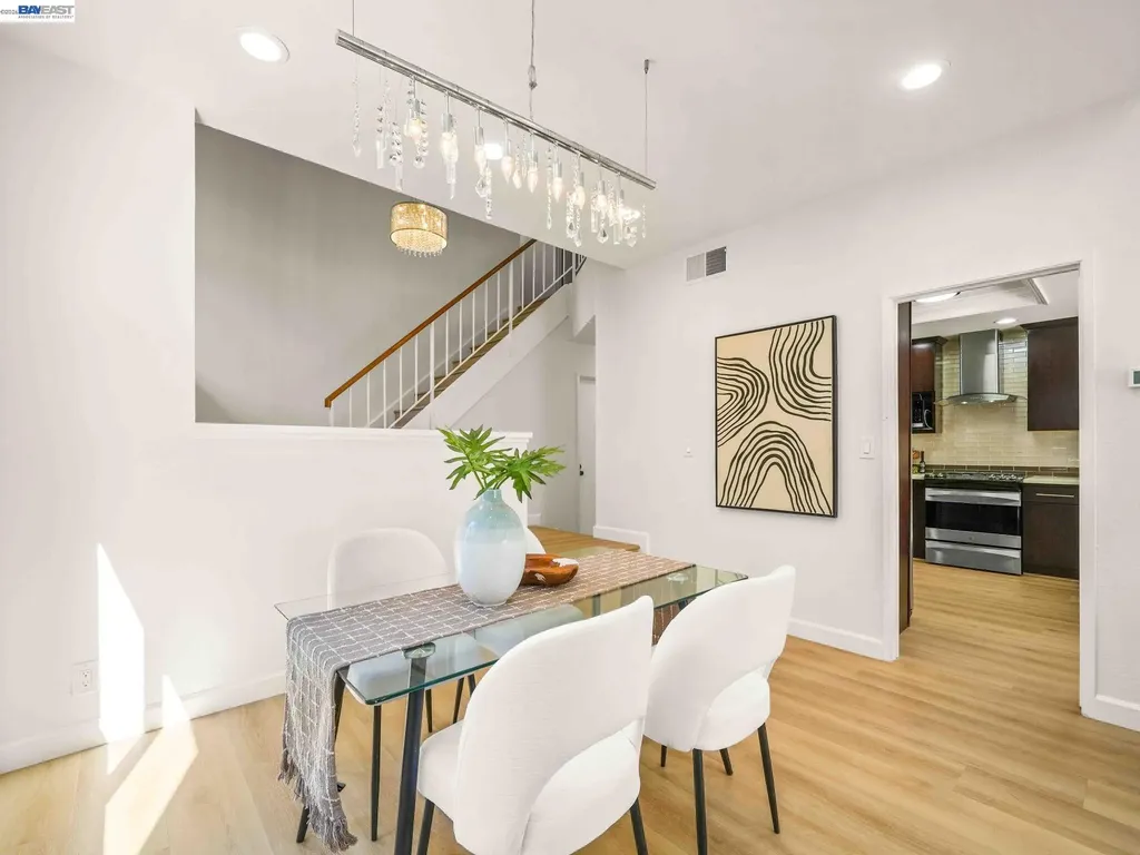 34219 Kenwood Drive Fremont CA 94555