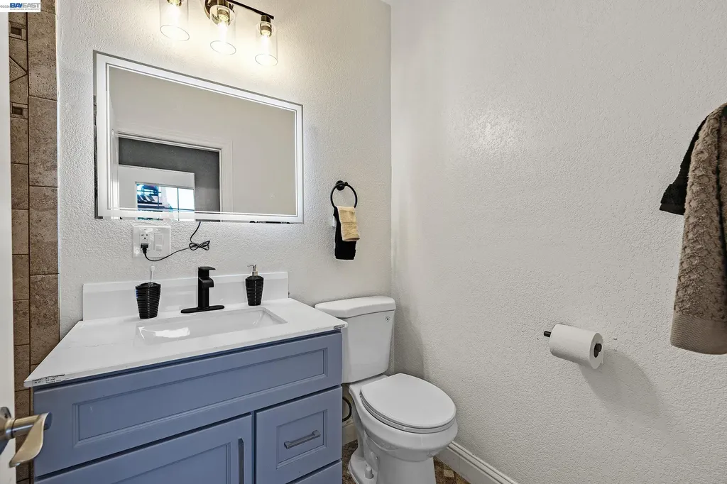 2248 22nd Street Oakland CA 94606