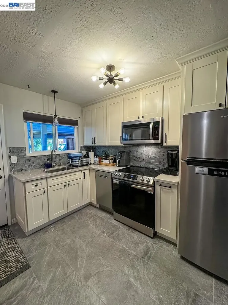 863 Palomino Drive Pleasanton CA 94566