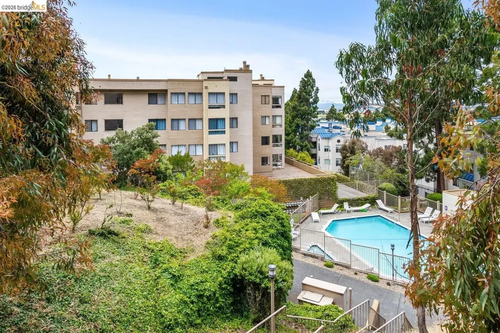 545 Pierce Street Albany CA 94706