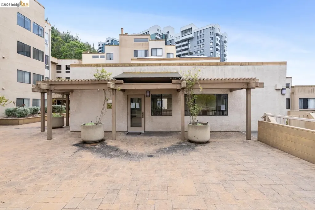 545 Pierce Street Albany CA 94706