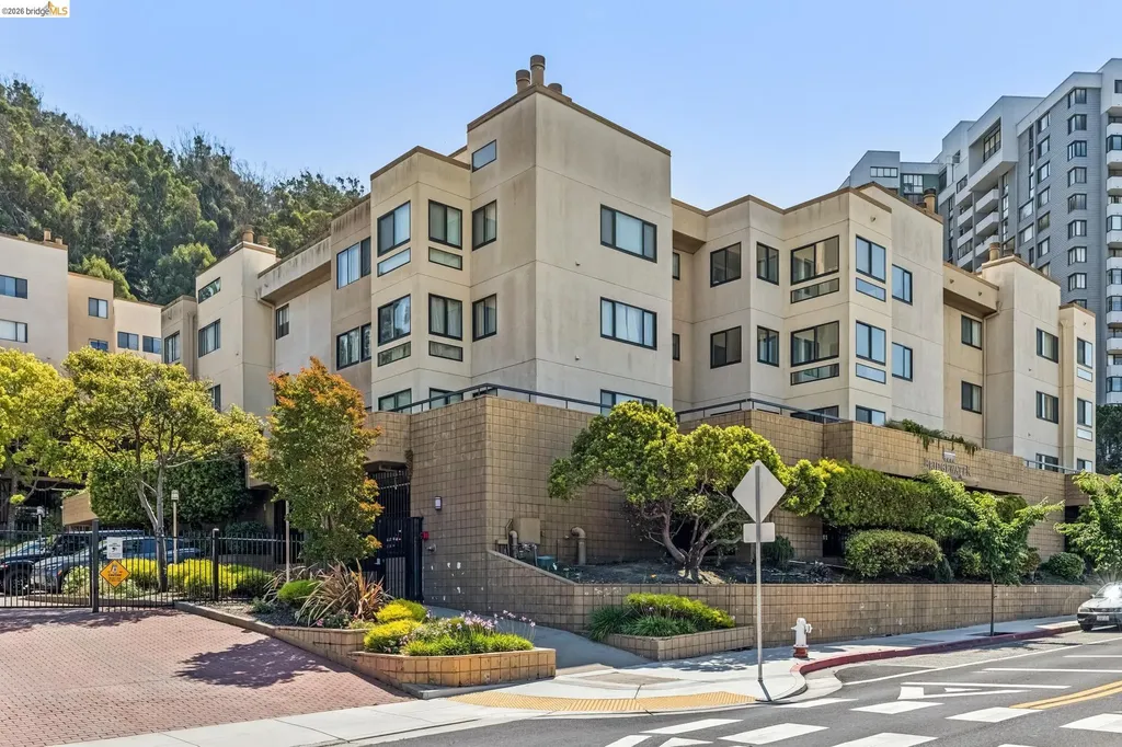 545 Pierce Street Albany CA 94706