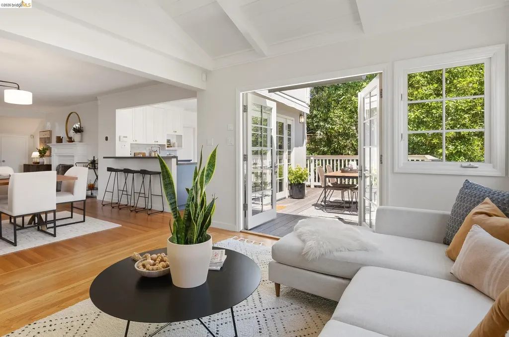 306 Wildwood Avenue Piedmont CA 94611
