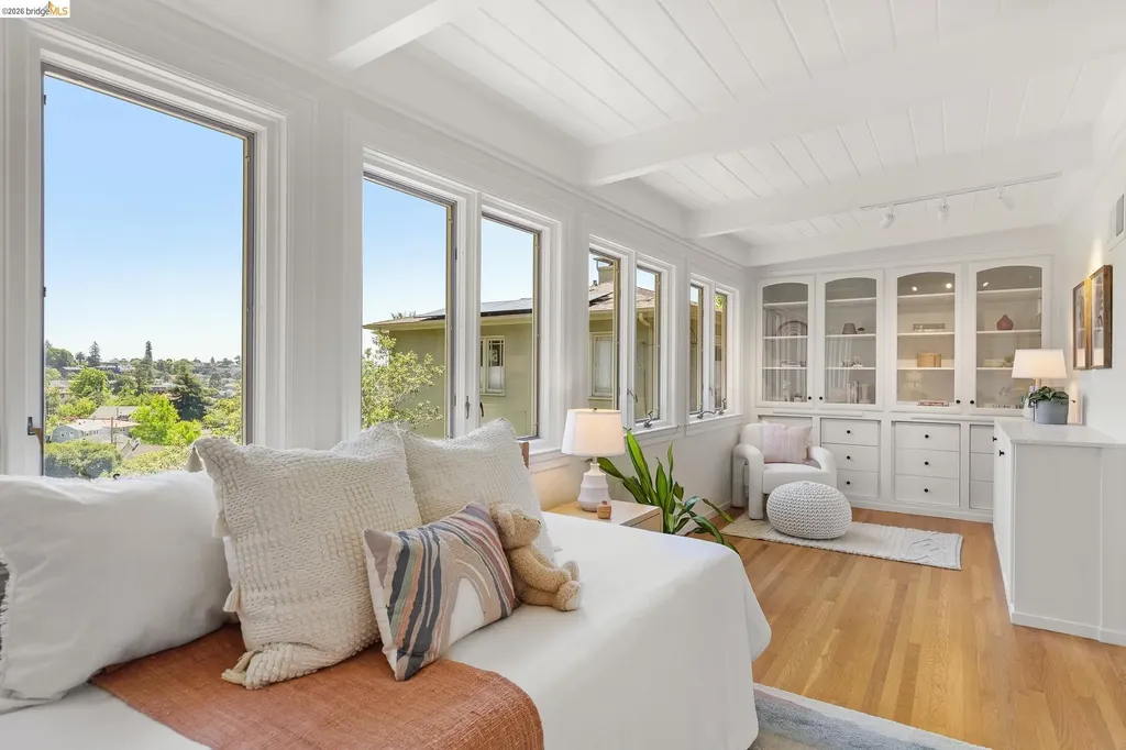 306 Wildwood Avenue Piedmont CA 94611