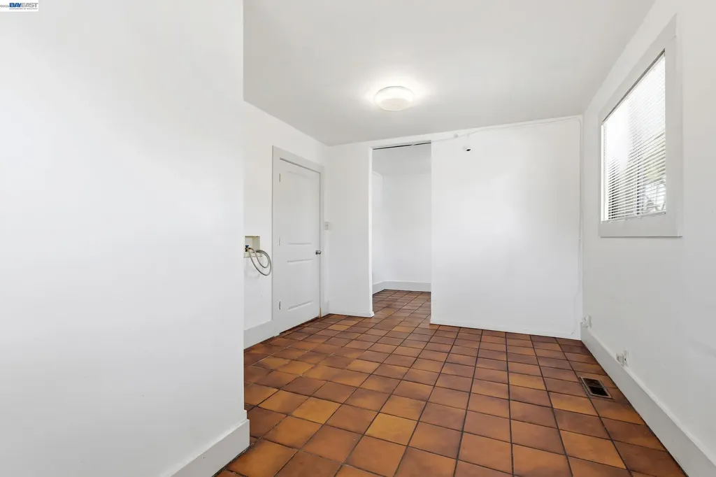 370 14th Street San Leandro CA 94577