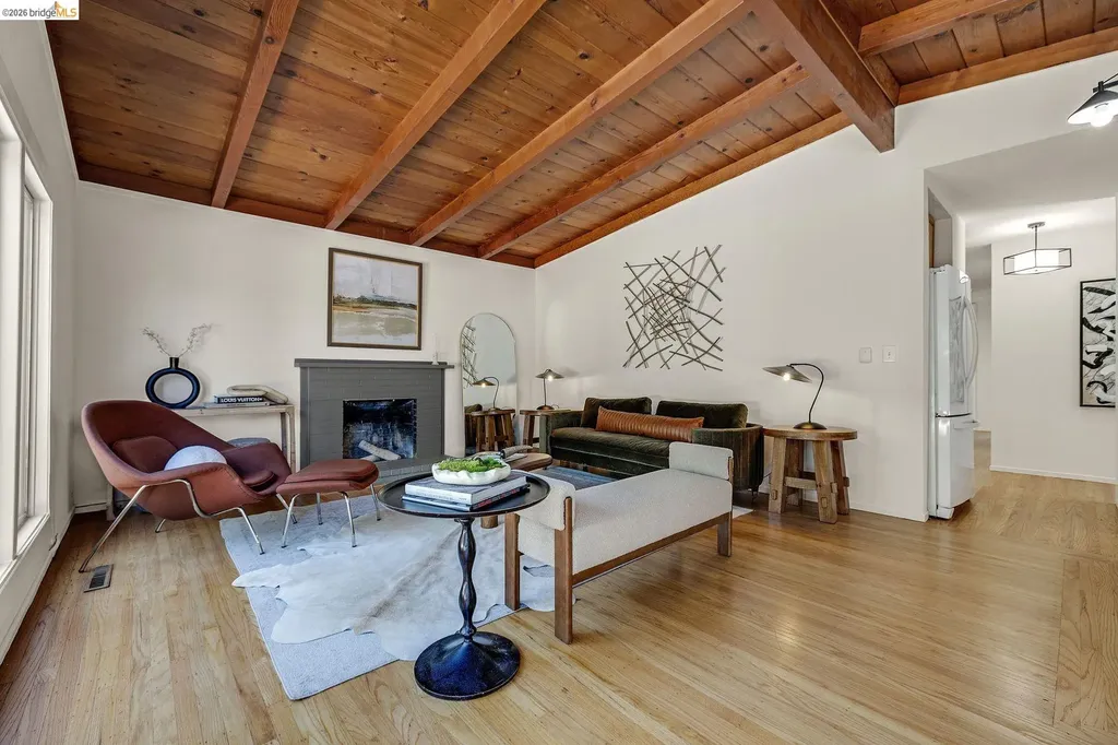 16164 Via Walter San Lorenzo CA 94580