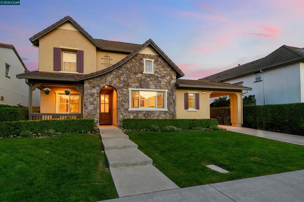 2261 Genoa Street Danville CA 94506