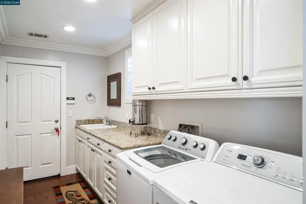 2261 Genoa Street Danville CA 94506