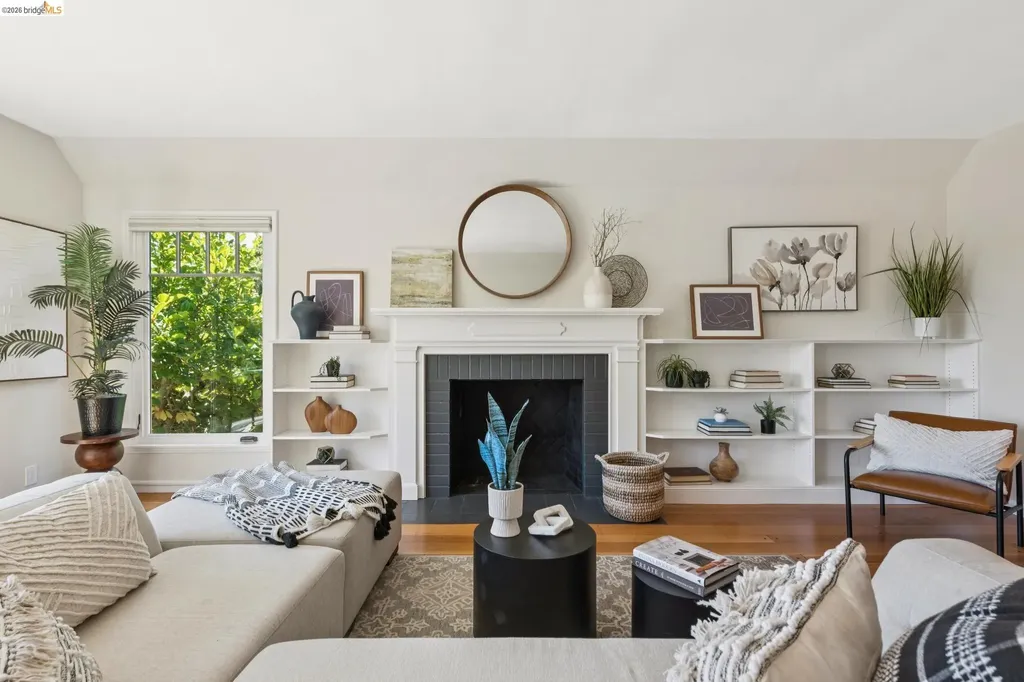5430 Proctor Avenue Oakland CA 94618