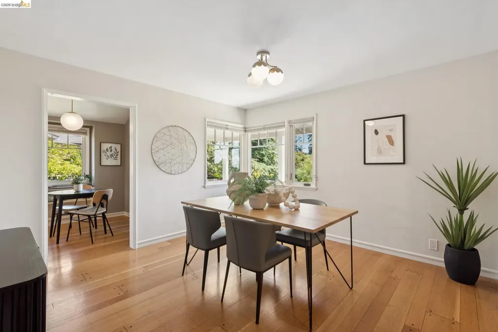 5430 Proctor Avenue Oakland CA 94618