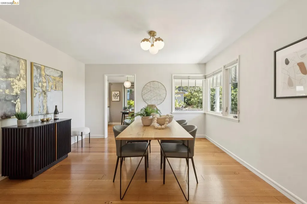 5430 Proctor Avenue Oakland CA 94618