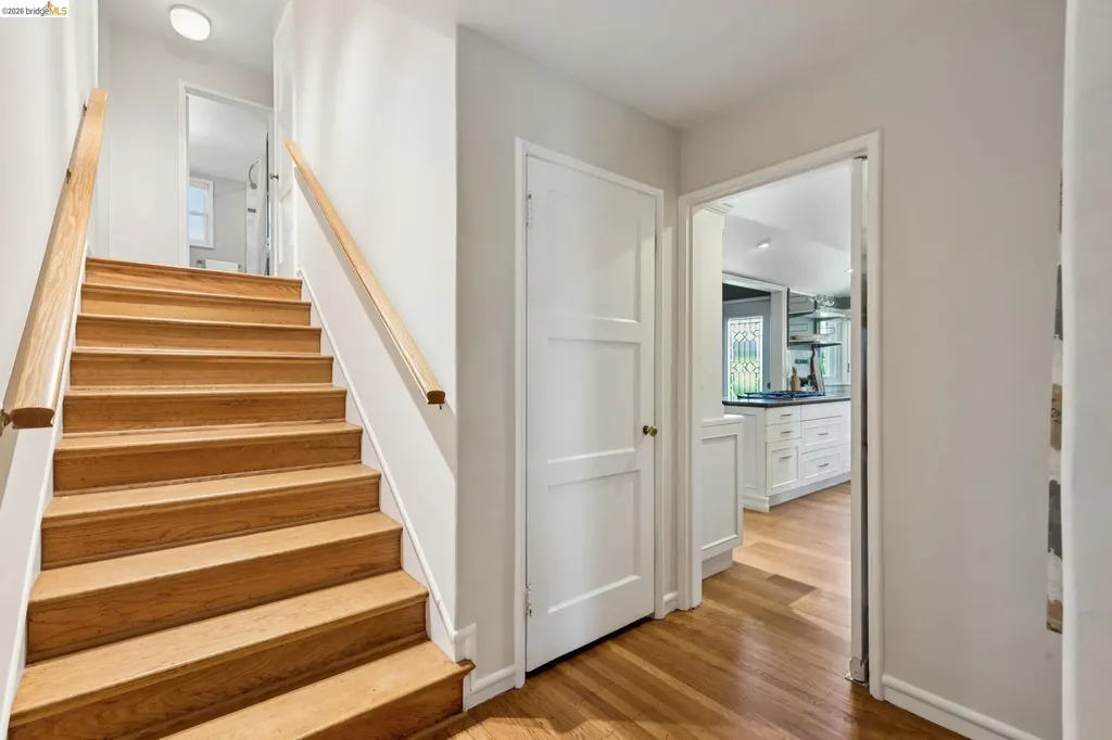 5430 Proctor Avenue Oakland CA 94618