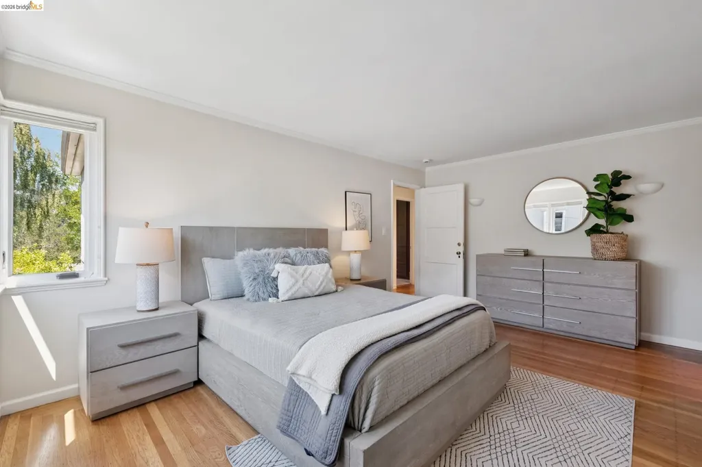 5430 Proctor Avenue Oakland CA 94618
