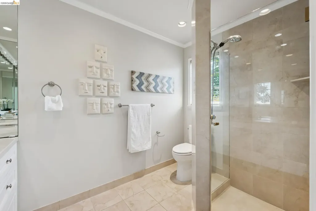 5430 Proctor Avenue Oakland CA 94618